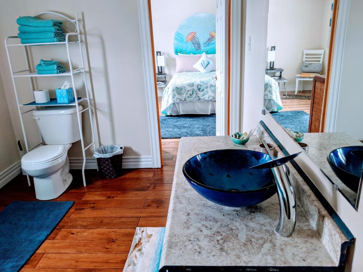 The Turnip Bed And Breakfast Parson's Pond エクステリア 写真